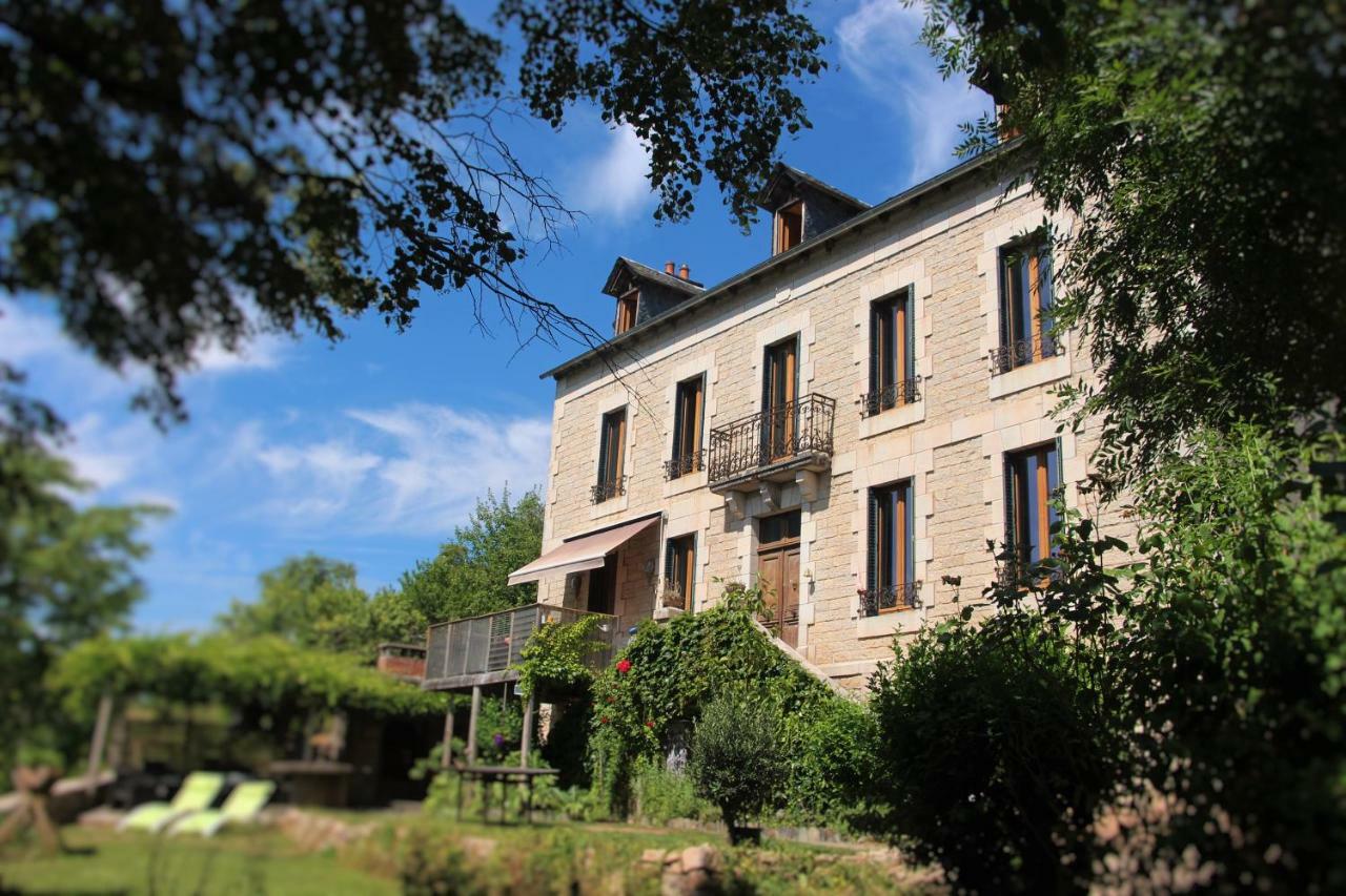 Aux Berges Du Coubisou住宿加早餐旅馆 外观 照片